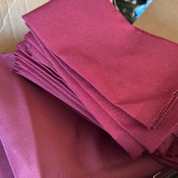 27 Burgundy Napkins