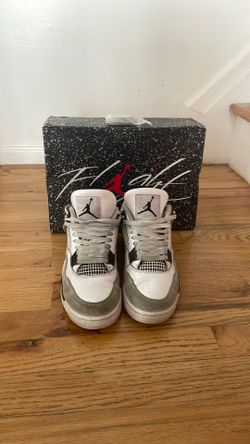 Jordan 4-Military Black size 8.5 men
