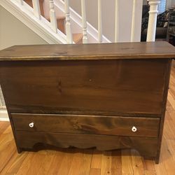 Wood Blanket Chest w drawer