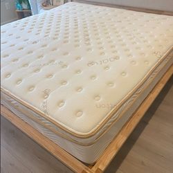 King Saatva HD Mattress