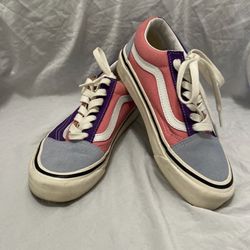 Womens Vans Size 5