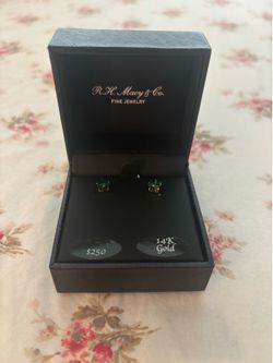 small green gemstone stud earrings  (14K gold)