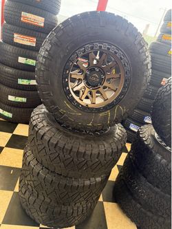 🌀🔱 Vendo Rines nuevos para Toyota Tacoma y Chevy Silverado con llantas semi nuevas