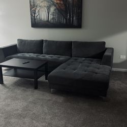  L-shaped sectional sofa