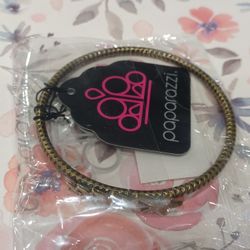 NEW paparazzi astrological a-lister brass star bangle bracelet