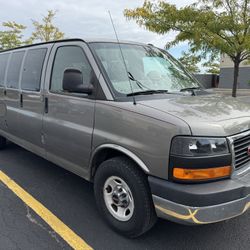 2012 GMC Savana