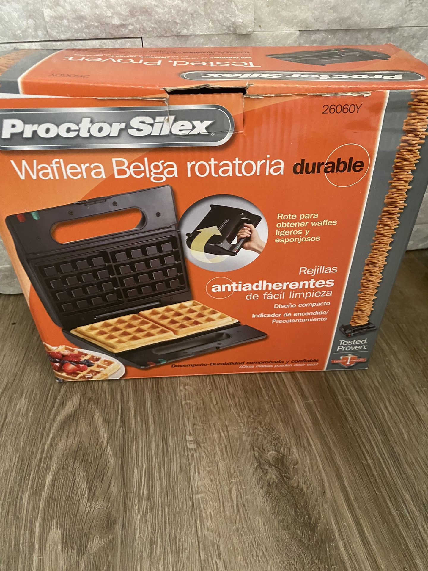 Proctor Silex Belgian Flip Waffle Baker ~Black Maker~ 26060Y