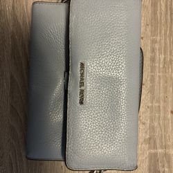 Michael Kors Crossbody Wallet