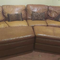 Australian Leather 14ftlong Very Comfortable  Soft No Rips Or Tears Can Deliver Okc Area 30