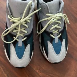 Yeezy Wave Runner 
