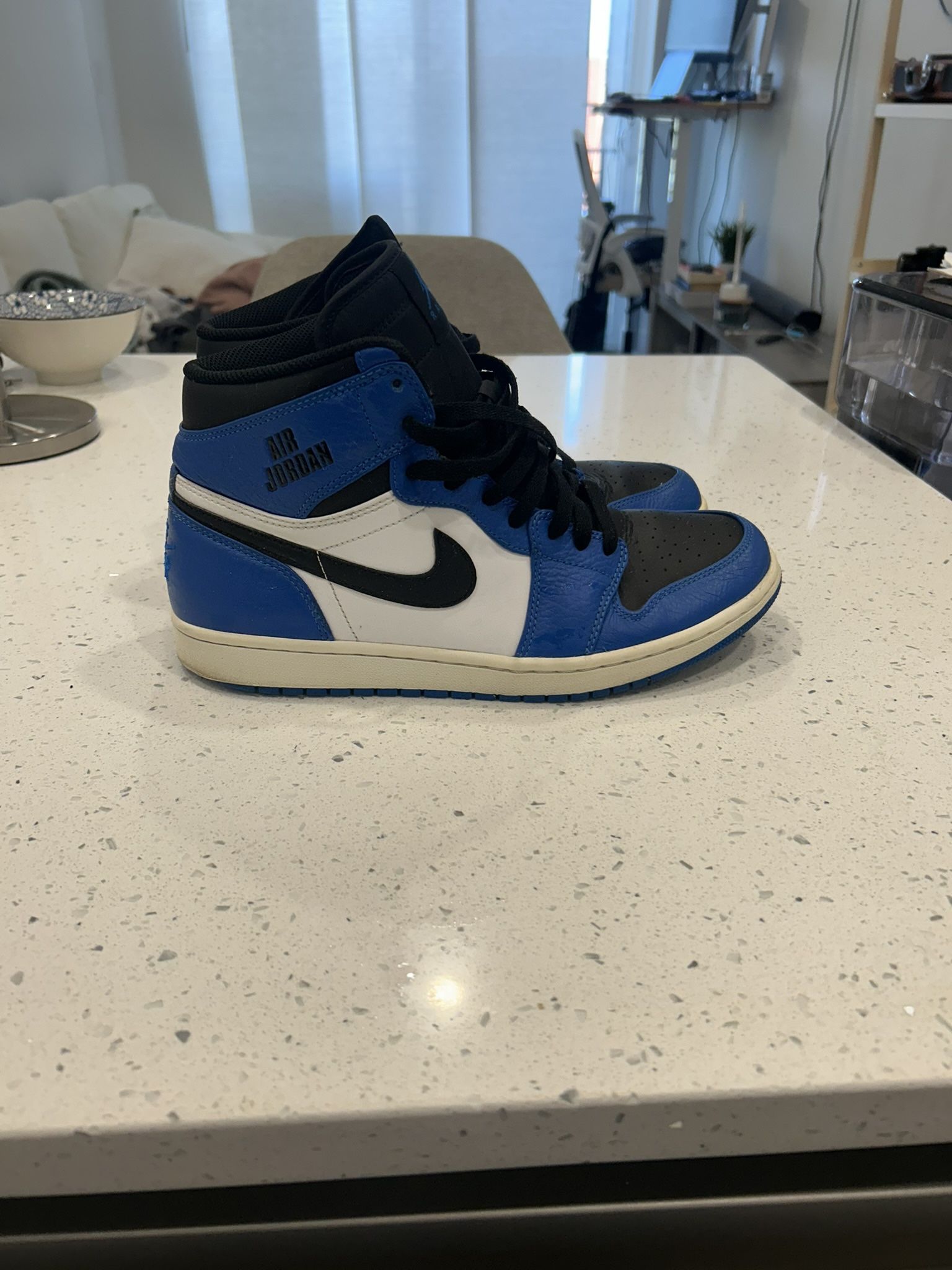 Men’s Jordan 1s OG
