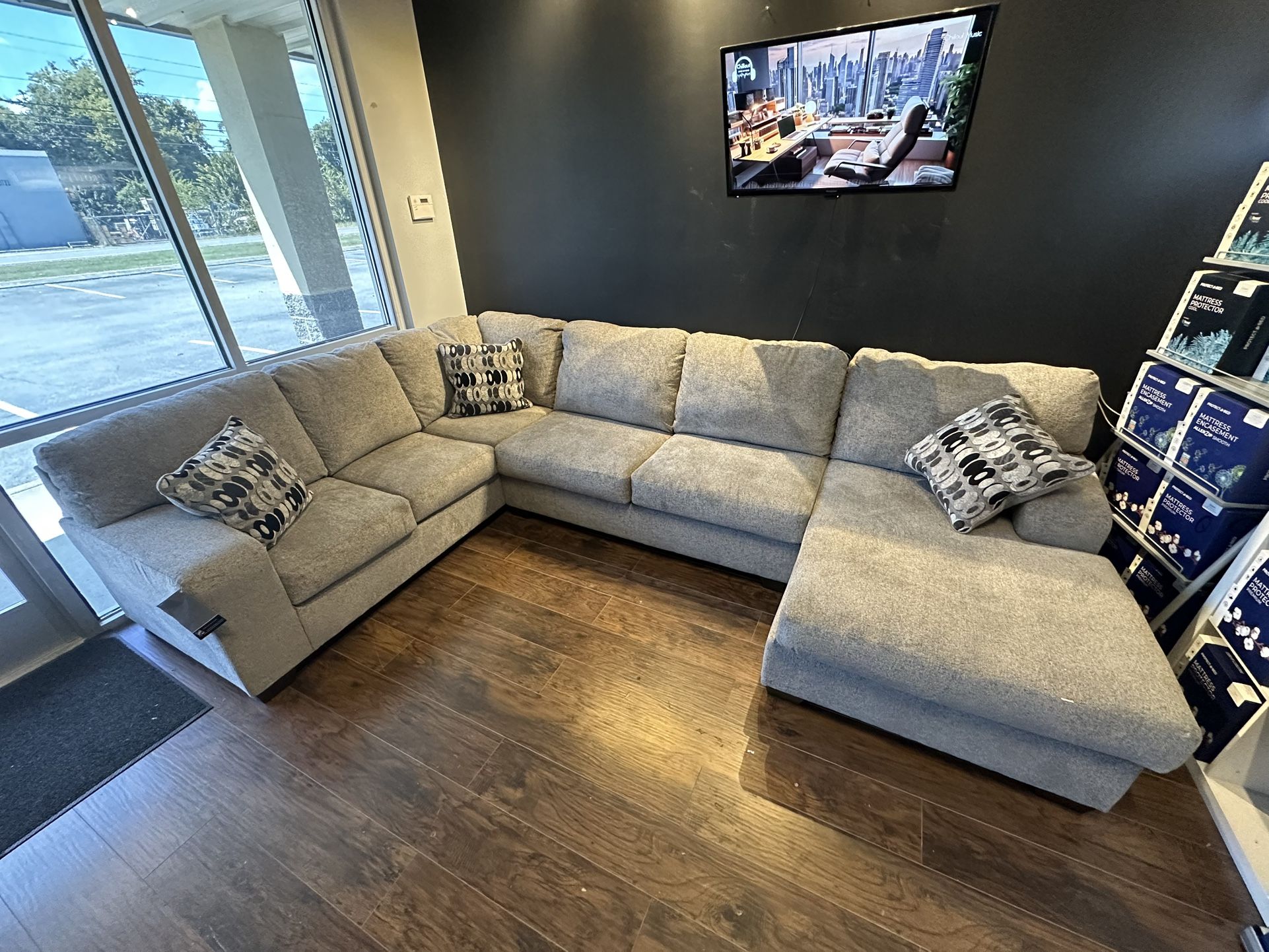 Brand New Sectional - 2 Colors available 