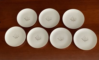Vintage 1961 Set Of 7 Kaysons Fine China Golden Rhapsody 6 1/4" Bread and Butter Plates