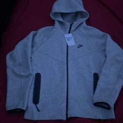 Brand new nike tech with tags