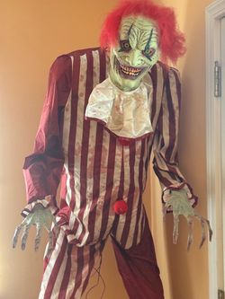 8ft Halloween Clown Animatronic