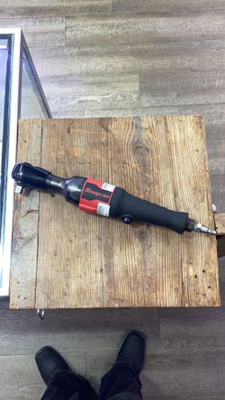 Snap on air ratchet