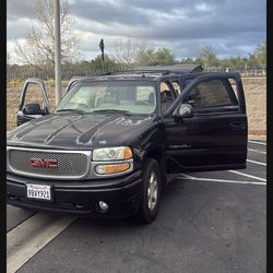 Grill with Yukon Denali attached