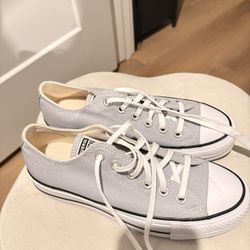 CONVERSE CHUCK TAYLOR PLATFORM SIZE 8