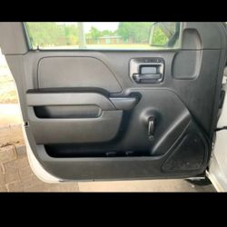 14-18 Gmc Sierra Door Panel 