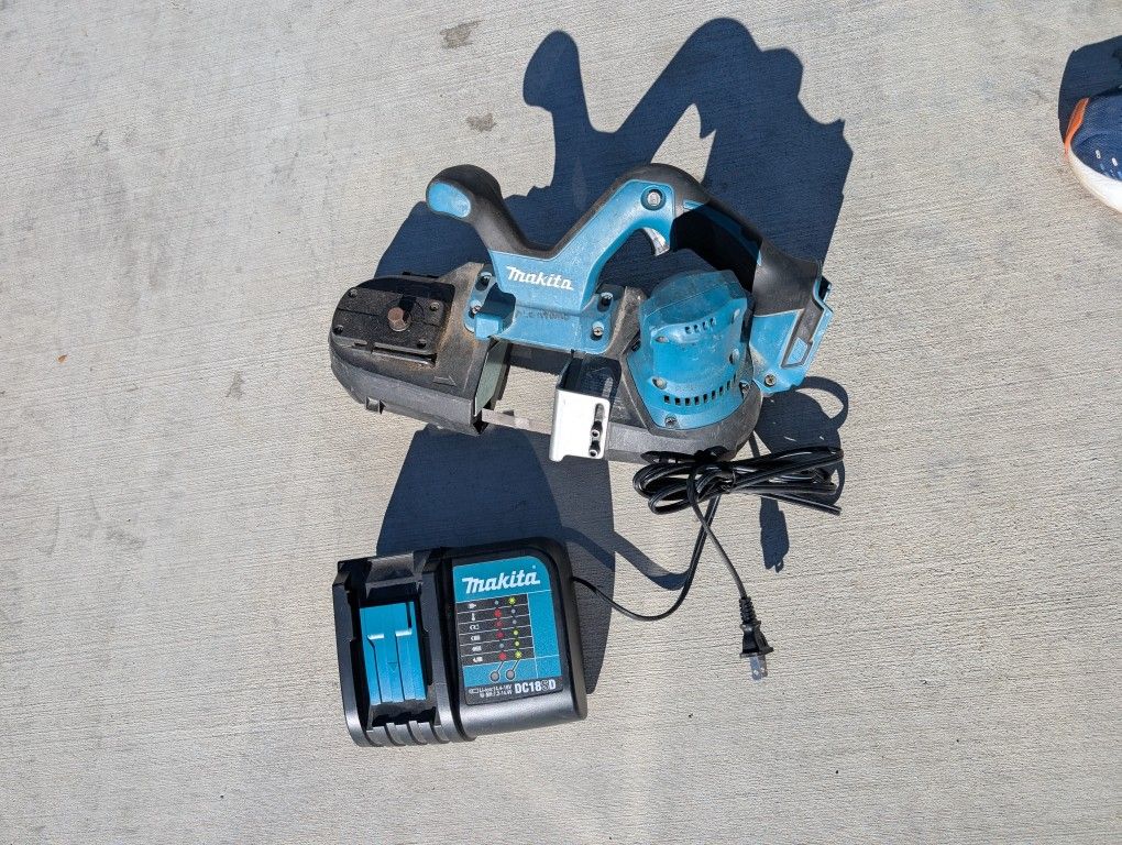 Lost Battery, Makita Saw 