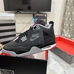 Jordan 4