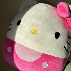 Hello Kitty Squishmallow 