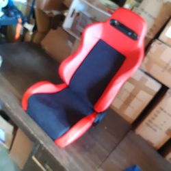 Racing seat