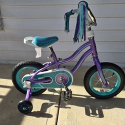 Schwinn Girls 12" Bicycle 