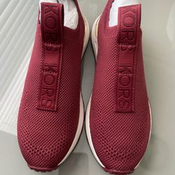 Michael Kors Size 5 
