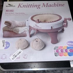 Knitting Machine 