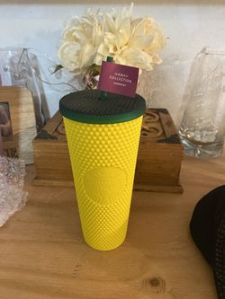 Starbucks Cup Exclusively Sold In Hawaii Only