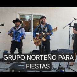 GRUPO NORTEÑO BANDA CON TUBA 