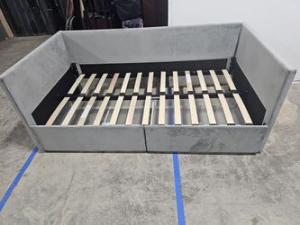 Twin Upholstered Day Bed