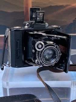 Vintage Zeiss Ikon Model 530 Folding Camera – Carl Zeiss Jena Tessar Lens – Compur Shutter – Original Leather Case – Pre-WWII Germany