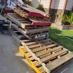 Free Pallets 