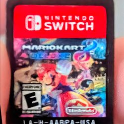 Mario Kart 8 Deluxe — Nintendo Switch (Physical Cartridge)