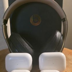 Beats & Airpods (READ DESCRIPTION)