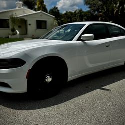 DODGE CHARGER Pursuit Edition