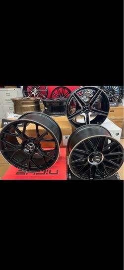 Mercedes 19” new amg styie new rims new tires sets