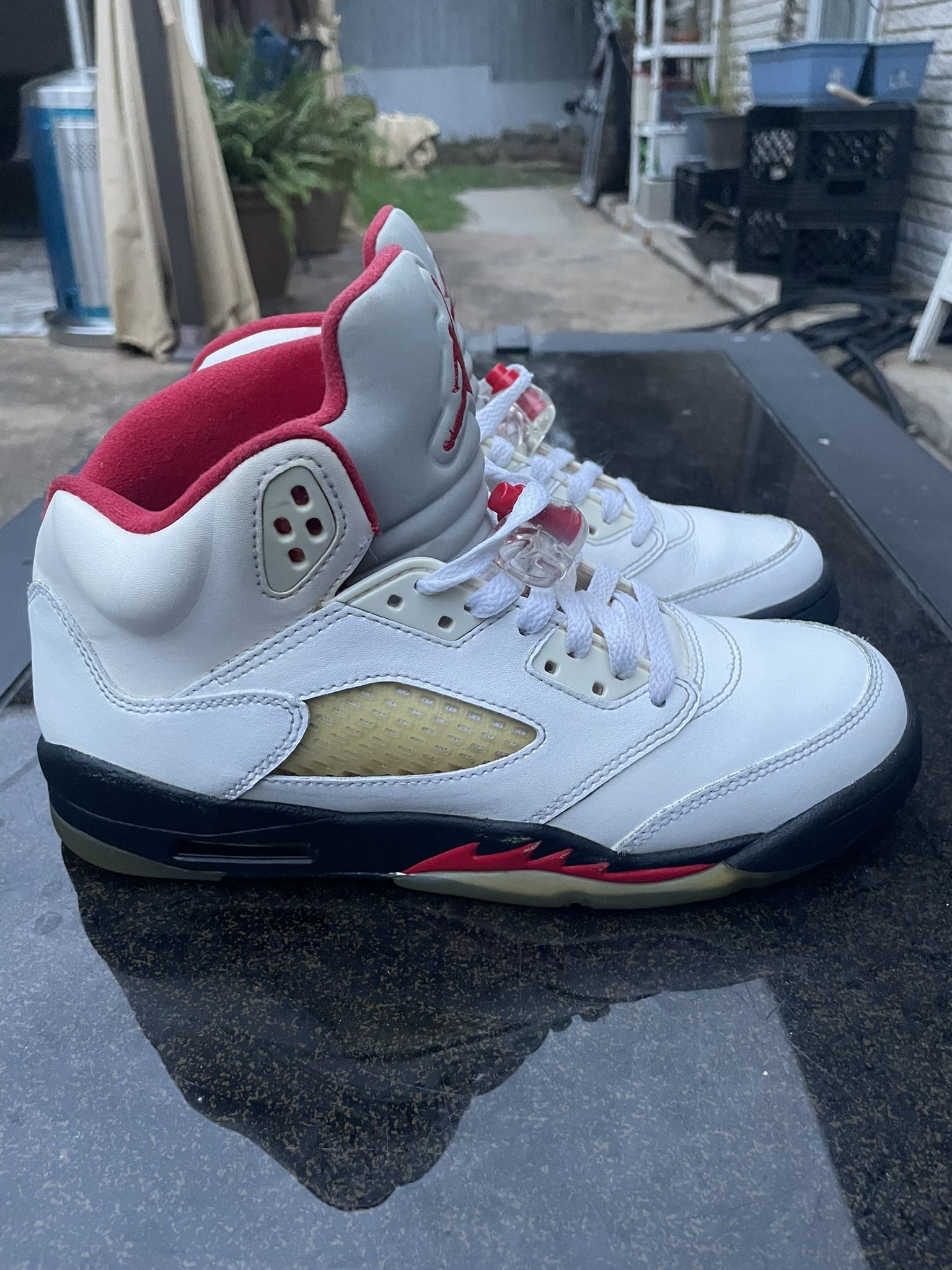 Jordan 5 Retro Fire Red