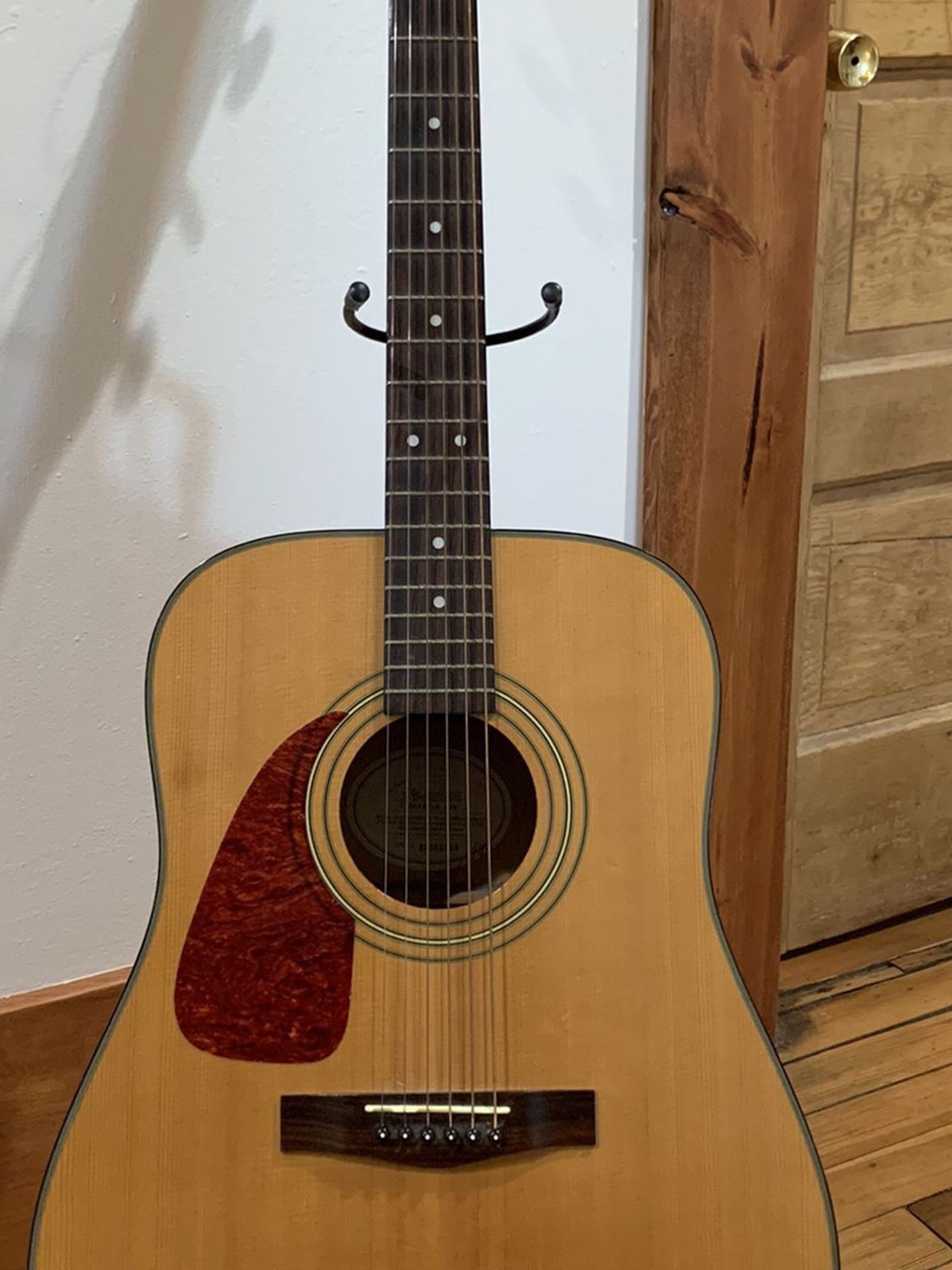 Fender DG14S Left-Handed Acoustic Guitar