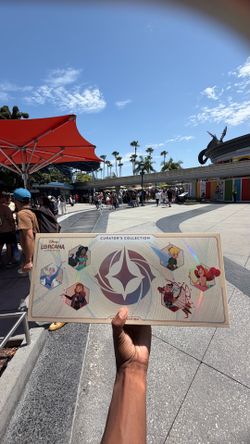 Lorcana Curator's Collection - Heroine's Edition Disney Park Exclusive