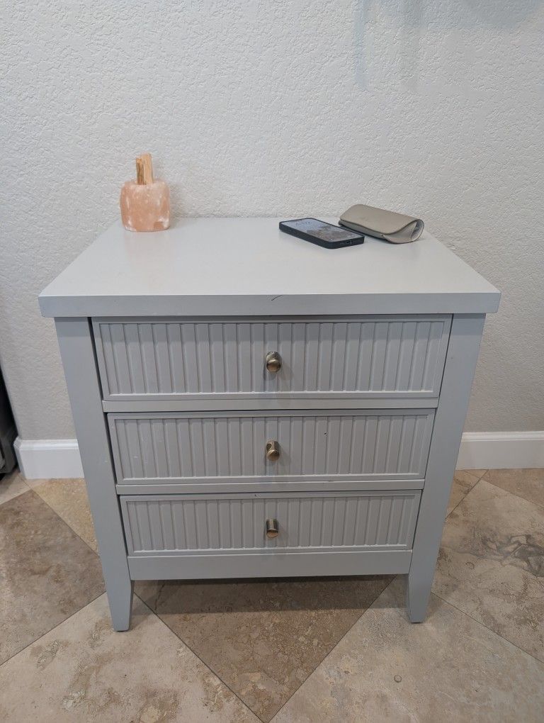 Pair Of Nightstands End Tables