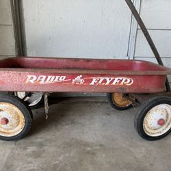 Radio Flyer Wagon 
