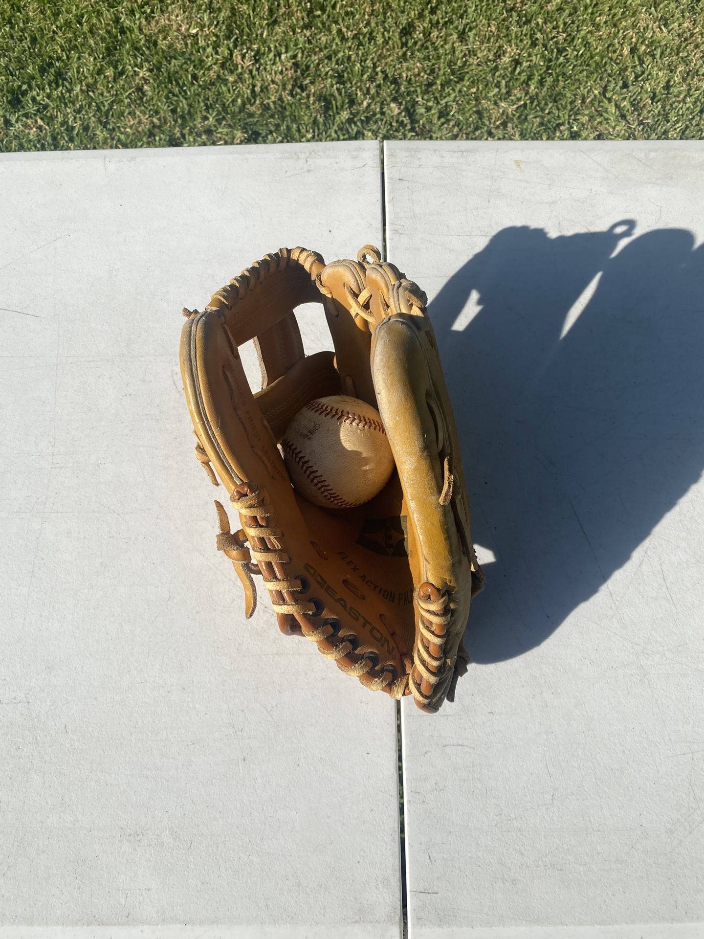 Easton 12” Baseball Glove
