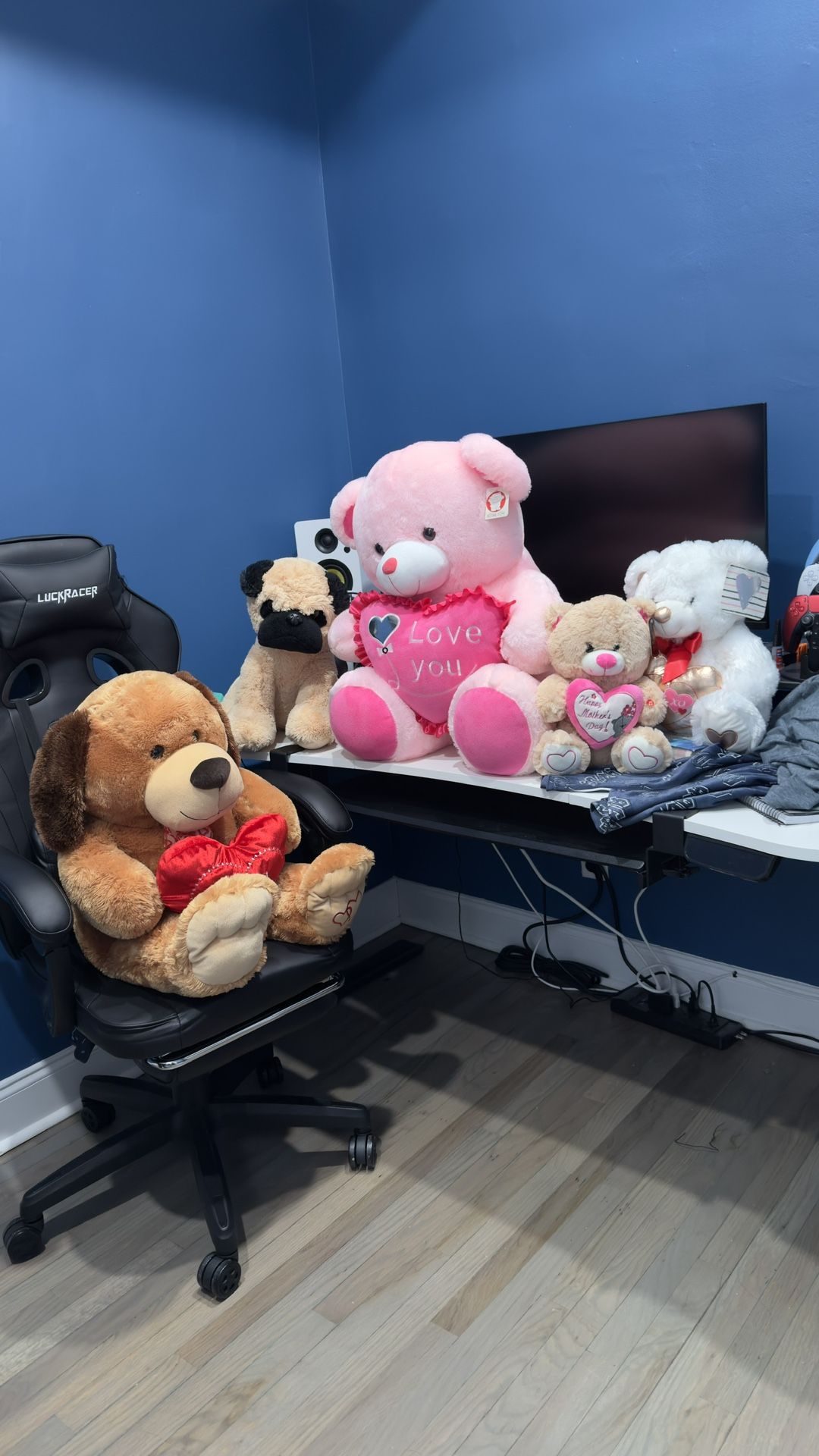 Teddy bears