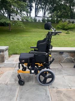 JayFushion Wheelchair