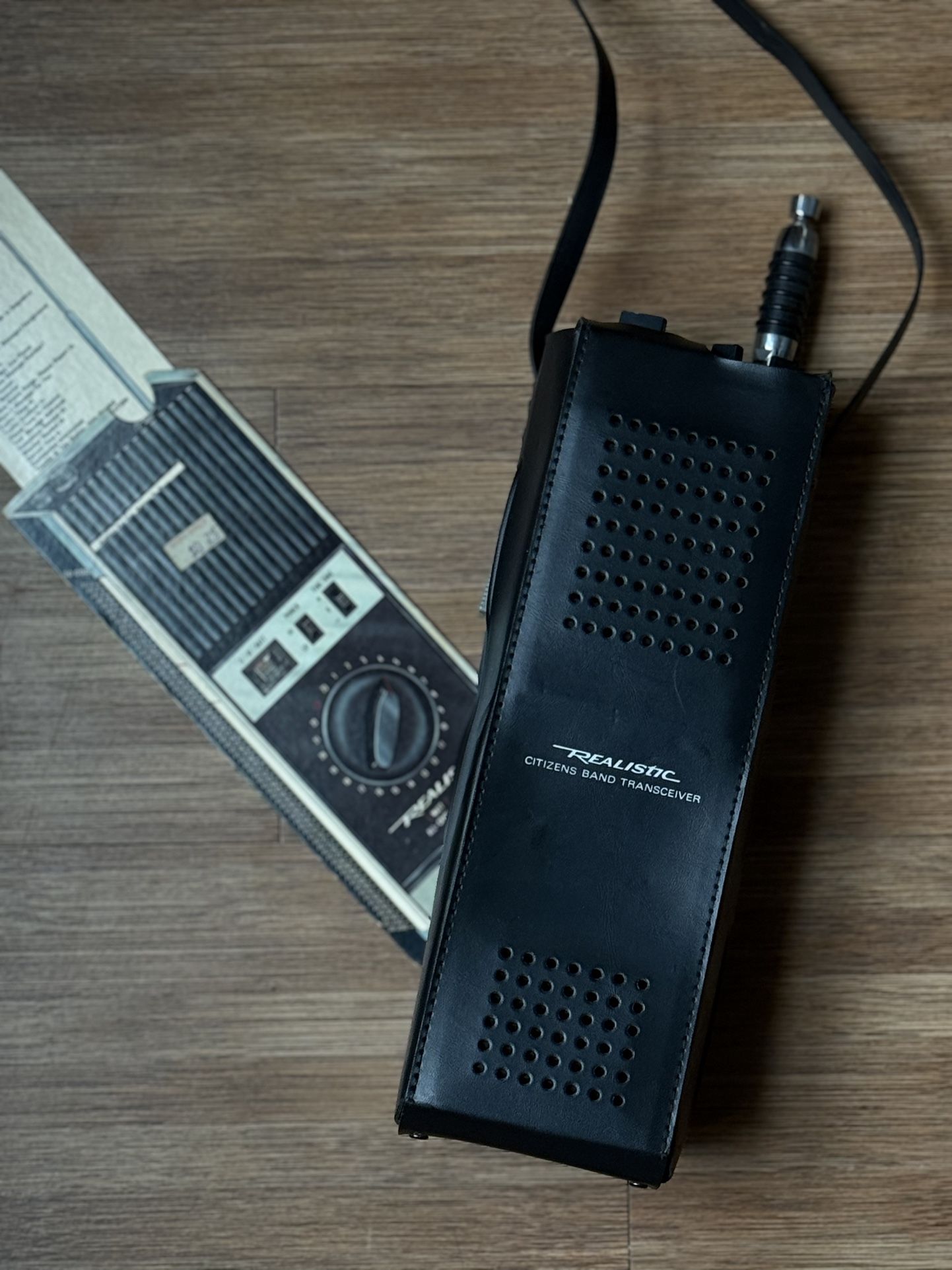 Realistic Walkie Talkie With Cover And Extras 
