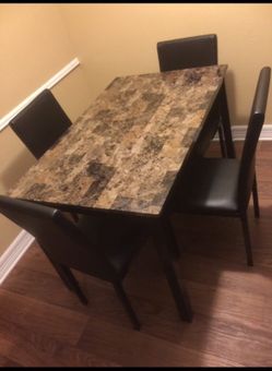 5 PCS FAUX MARBLE DINING SET NEW,DELIVERY AVAILABLE