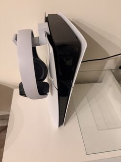 PS5 bundle - EXCELLENT CONDITION